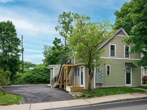 64 North St, Northampton, MA 01060