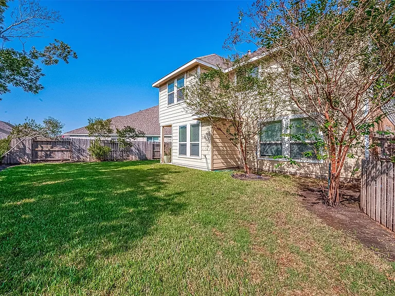 20127 Graphite Canyon Ct — Photo 33