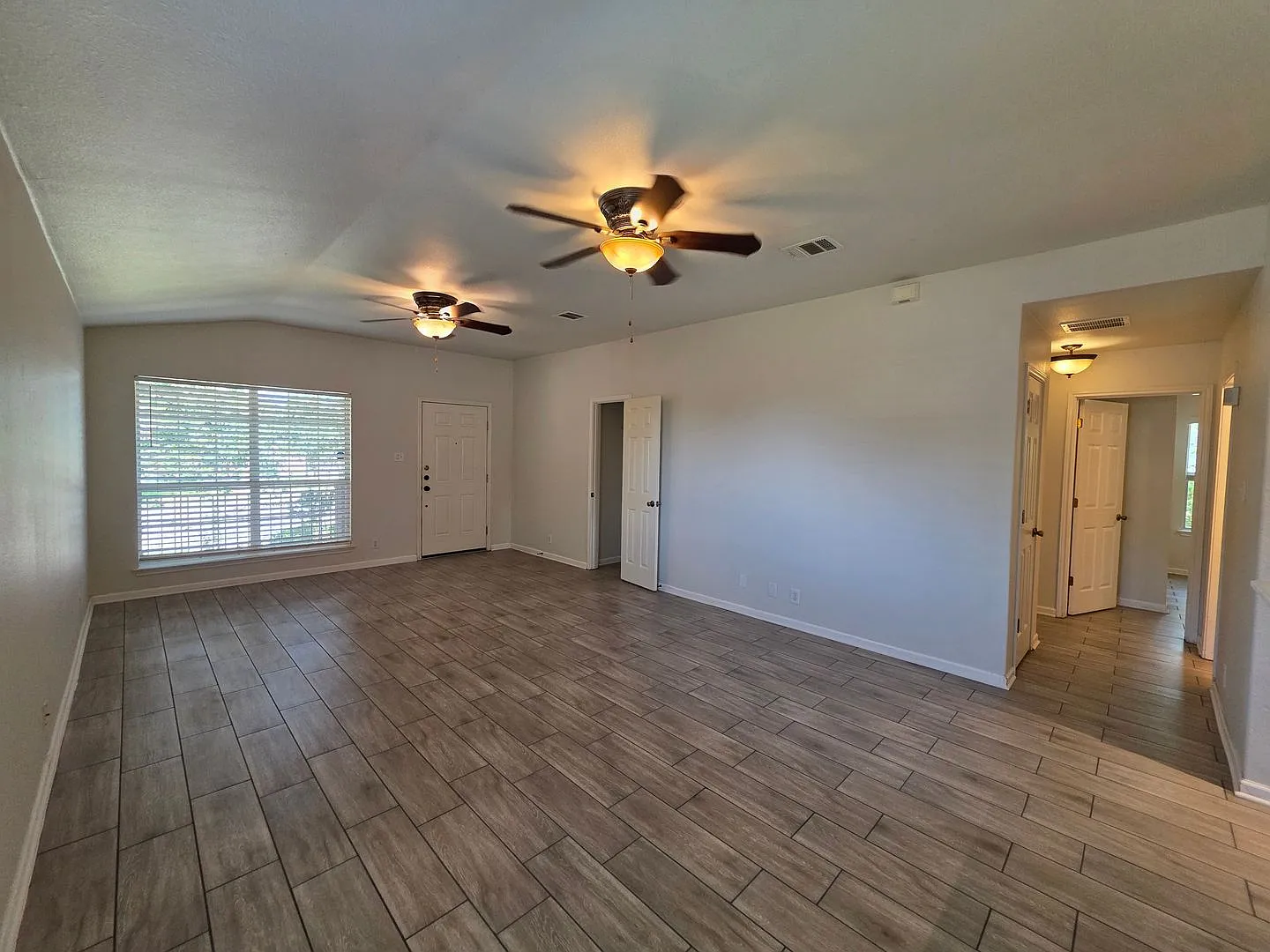 Home for rent — Photo 4