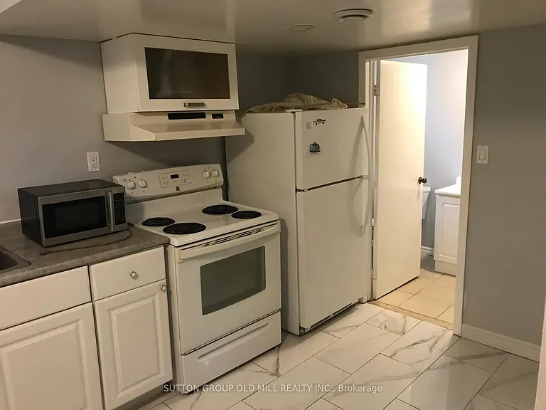 1563 Albion Rd #64 — Photo 3