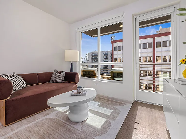 Maru Apartments — Photo 15
