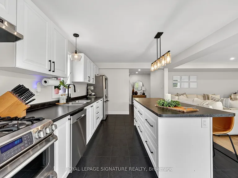 340 Wild Rose Dr — Photo 5