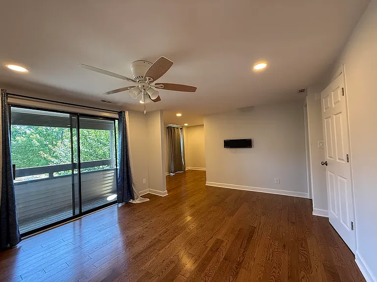 18118 Kilrush Ct — Photo 12