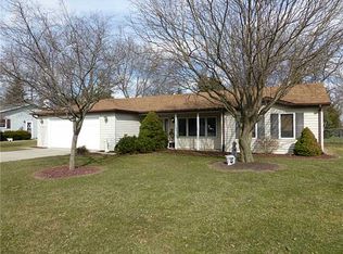 1111 Clover Rd, Bryan, OH 43506