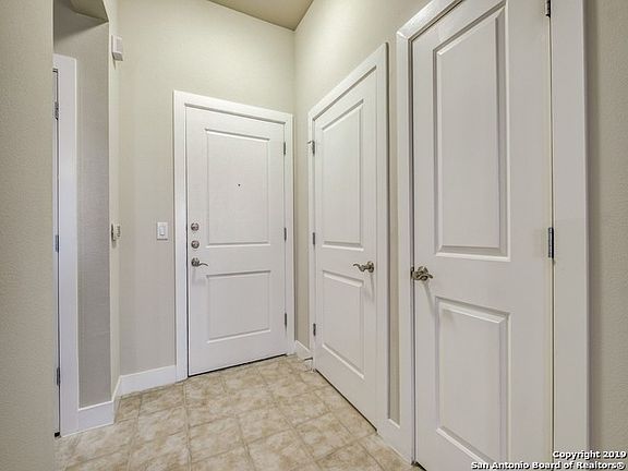 5th image of 7342 Oak Manor Dr