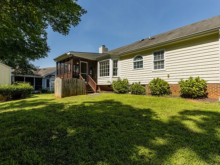 5936 Royal Coach Ct — Photo 20
