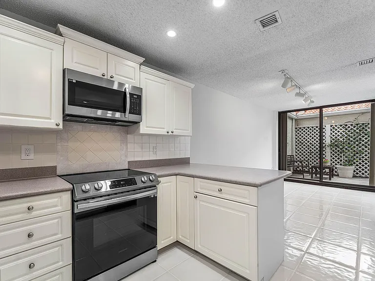 3908 S Ocean Blvd #T-1 — Photo 28