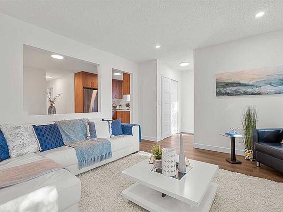 3rd image of 3116 W 51st St SW