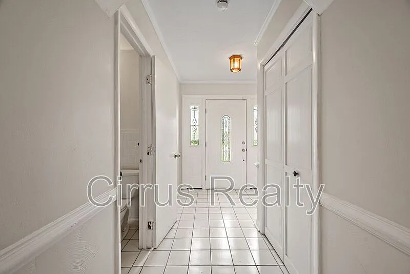 4 bed, 3.0 bath, 1773 sqft, $2,200 — Photo 4
