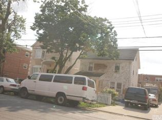 4216 164th St, Flushing, NY 11358