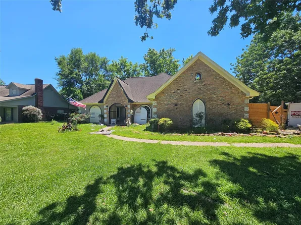 2231 Chasse Bend St, Orange, TX 77632