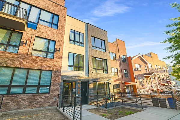 Rented by Brownstone Property Group | media 24