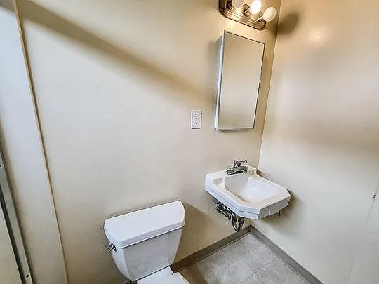2735 Regent St #15 — Photo 12