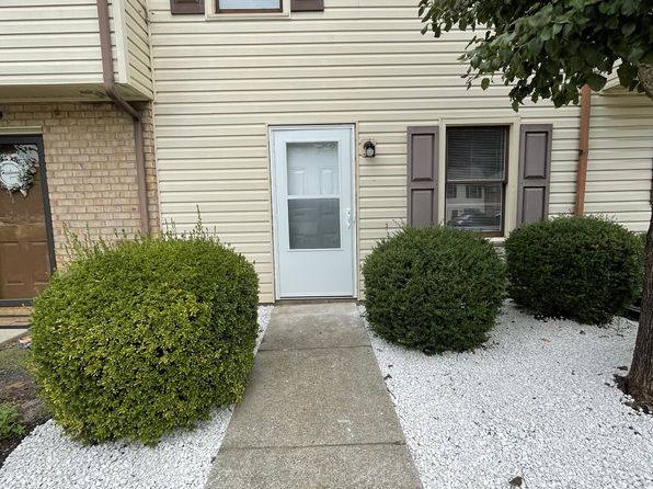 158 Cedar Crest Dr APT 205