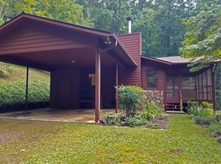257 Dobson Mountain Rd, Franklin, NC 28734
