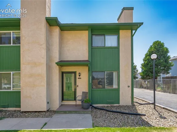 2352 Washo Cir, Colorado Springs, CO 80915