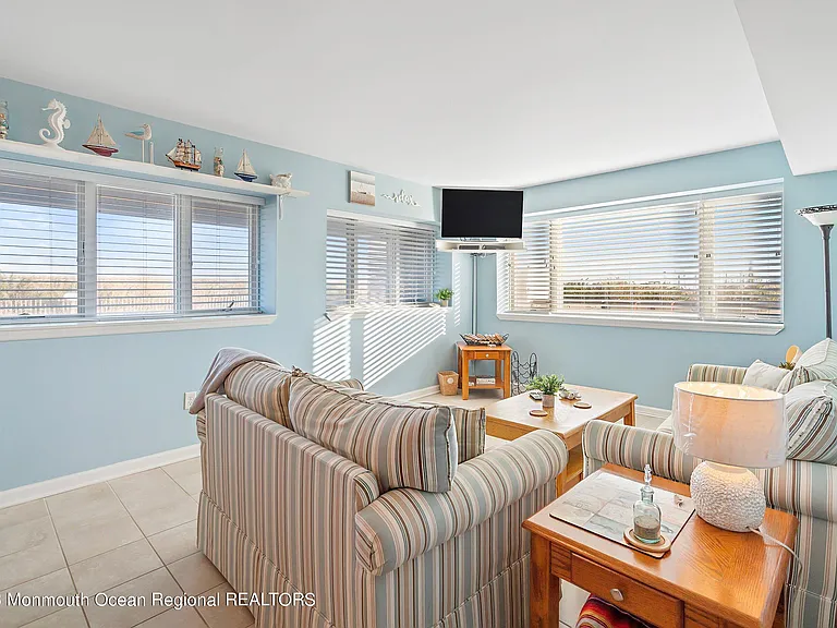 41 Dune Ter — Photo 11