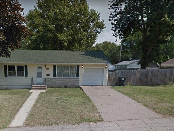 2655 N Division Street Davenport, Iowa