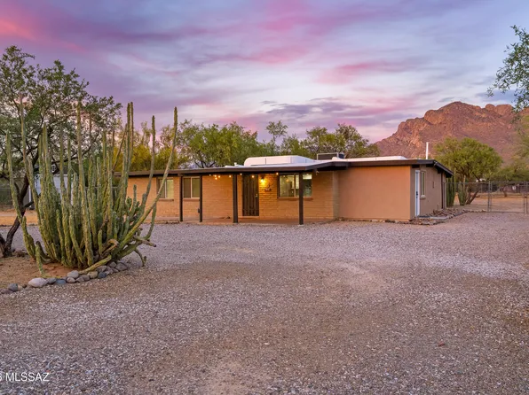 8822 N Marathon Dr, Tucson, AZ 85704