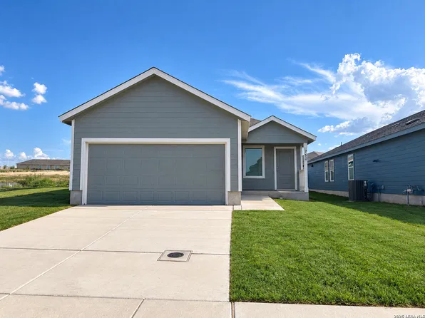 750 Thea Meadows, Marion, TX 78124