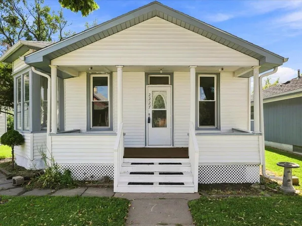 2227 Avenue E, Council Bluffs, IA 51501