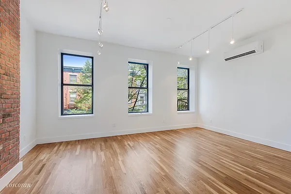 Rented by Corcoran | media 7