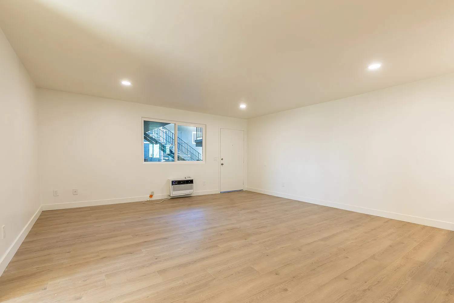 Birch Terrace Apartments — Photo 3
