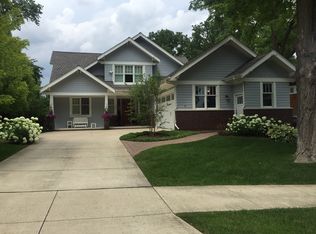 420 W 3rd St, Rochester, MI 48307