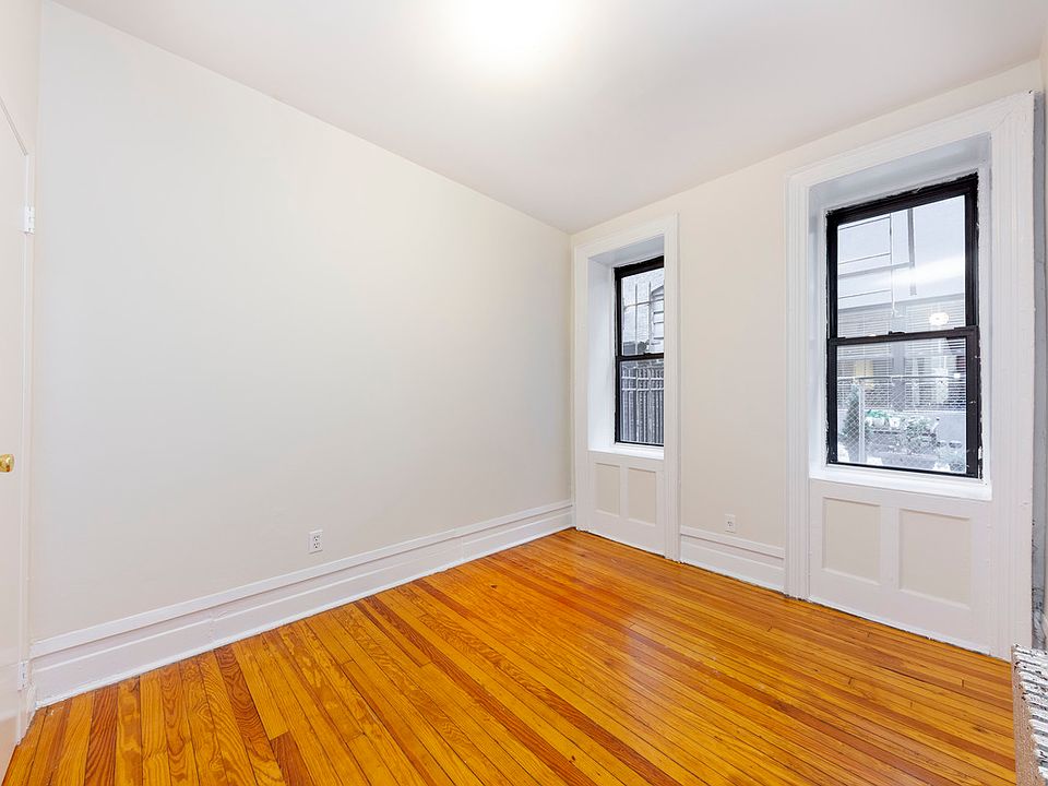 2nd image of 411 W 44th St APT 1
