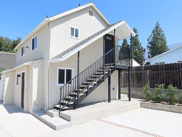 3113 Prospect Ave — Photo 30