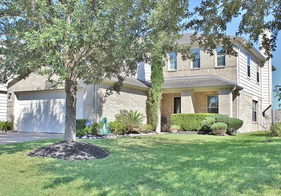 1st image of 2043 James Madison Dr