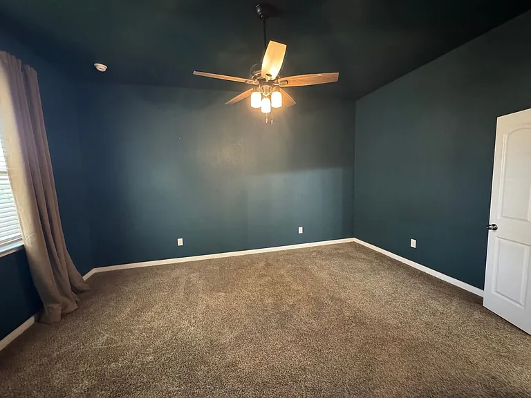 3012 Samson Dr — Photo 9