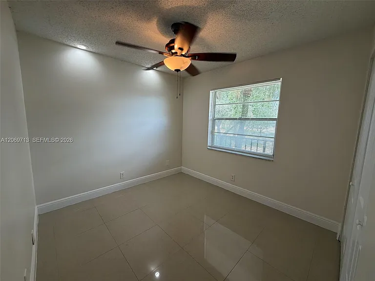 432 Lakeside Dr #257 — Photo 11