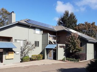 10050 SE Waverly Ct #34, Portland, OR