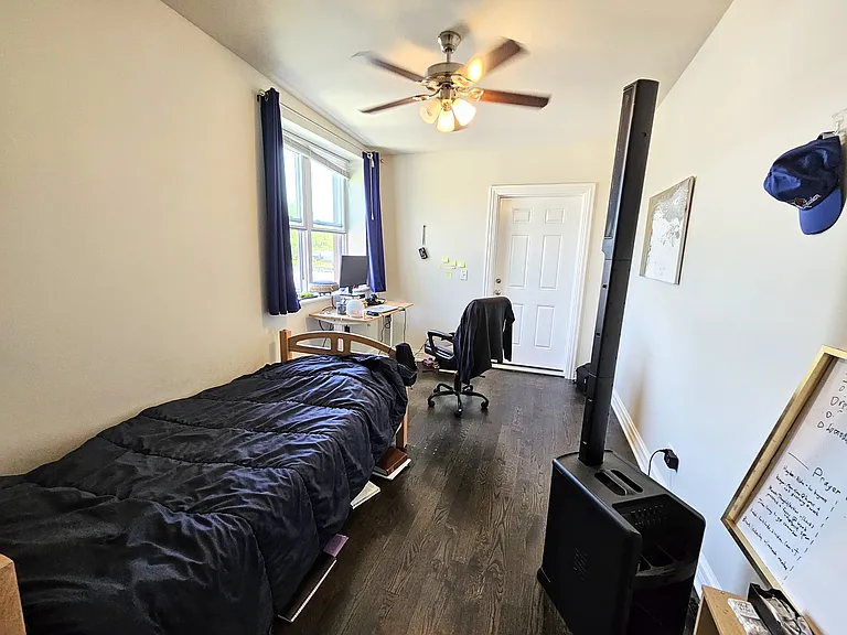 939 W Armitage Ave #B — Photo 17