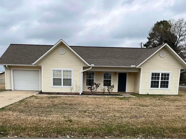 106 Iva St, Perrytown, AR 71801