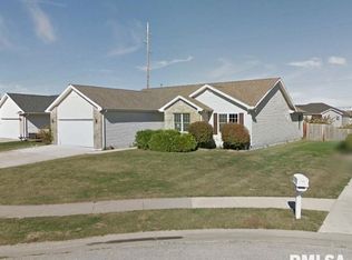 3805 Bluestem Ct, Springfield, IL 62712
