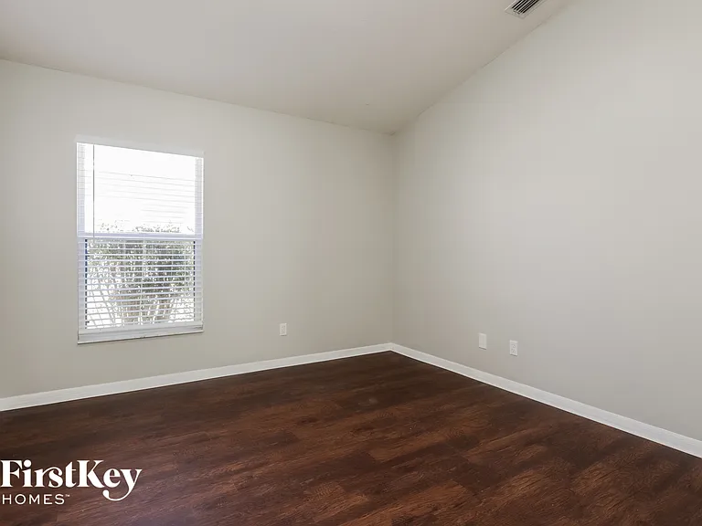 4312 Horseshoe Pick Ln — Photo 10