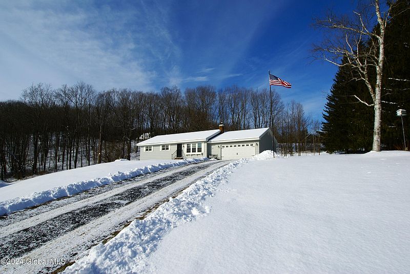 2nd image of 797 Taylor Hill Road