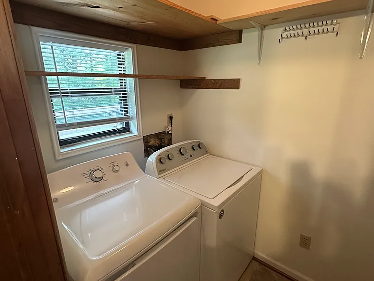 1180 Brown St #A — Photo 12