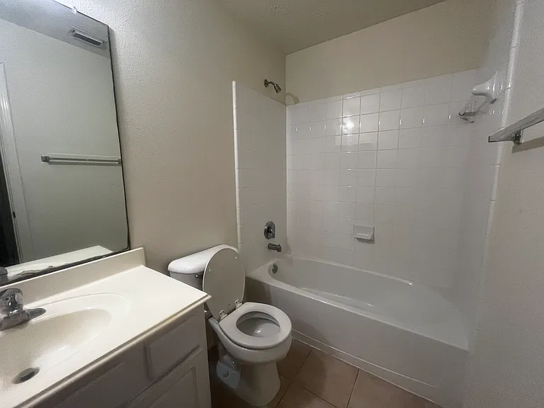 5508 Lilywood Ln — Photo 13