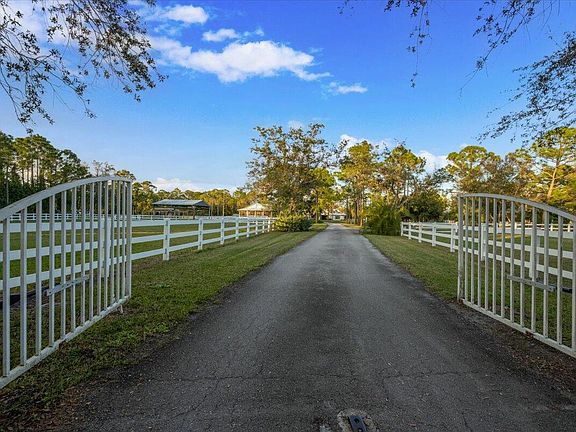 3rd image of 4903 SW Quail Hollow Street