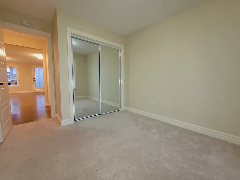 446 Allard Blvd SW #30 — Photo 16