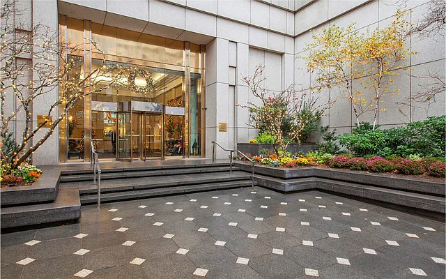 Rented by Peter Ashe | media 1