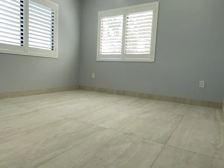 5373 Geneva Ave — Photo 7