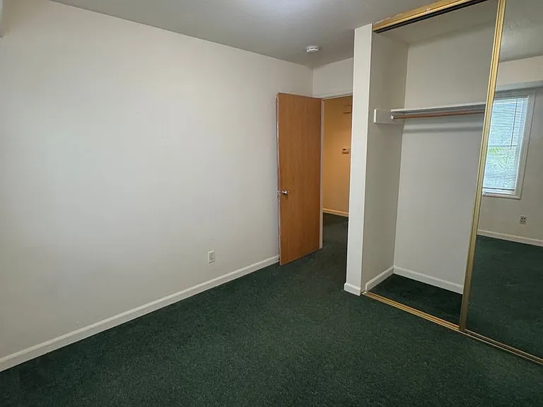 2436 Ellsworth St #B — Photo 10