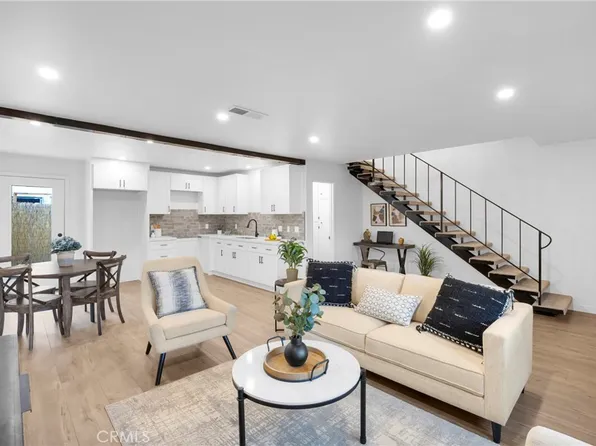 630 S Knott Ave APT 28, Anaheim, CA 92804