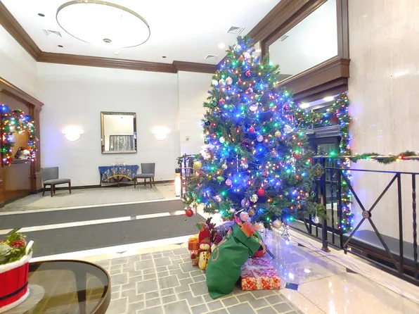 200 East 64th Street image 1 of 4