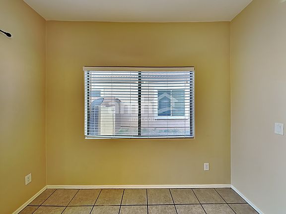4th image of 174 E Corte Rancho Centro