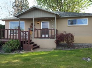 144 Hamilton St, Umatilla, OR 97882